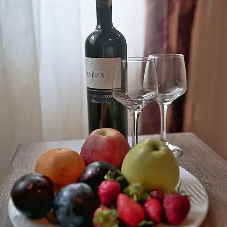 Epoch Stone House Hotel 2*