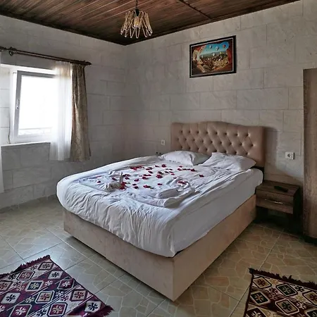 Epoch Stone House Отель 2*
