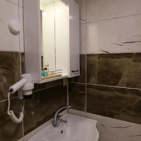 Otel Epoch Stone House 2*