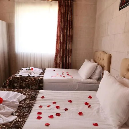 Hotel Epoch Stone House 2*