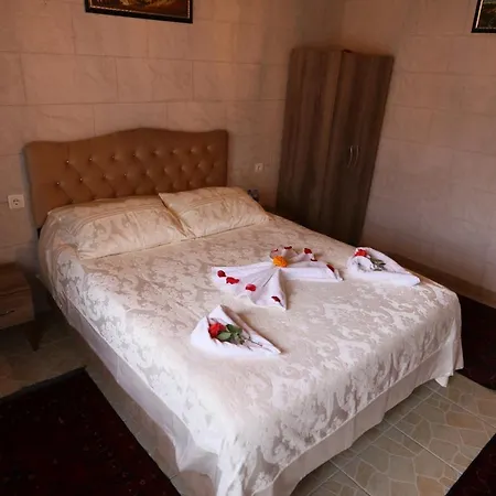 Отель Epoch Stone House Гореме