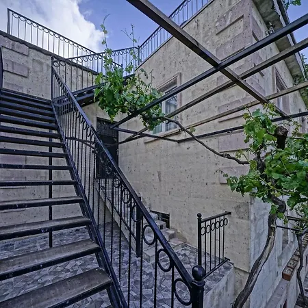 Szálloda Epoch Stone House 2*