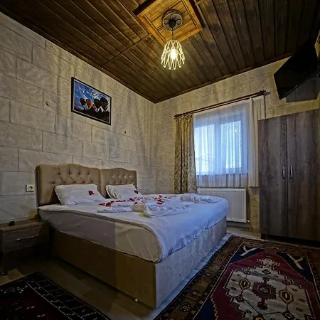 Epoch Stone House Отель 2*
