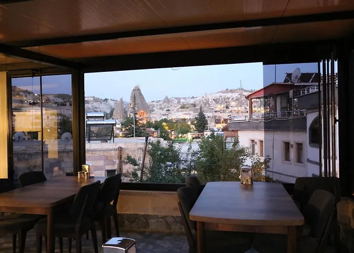 Epoch Stone House Гореме