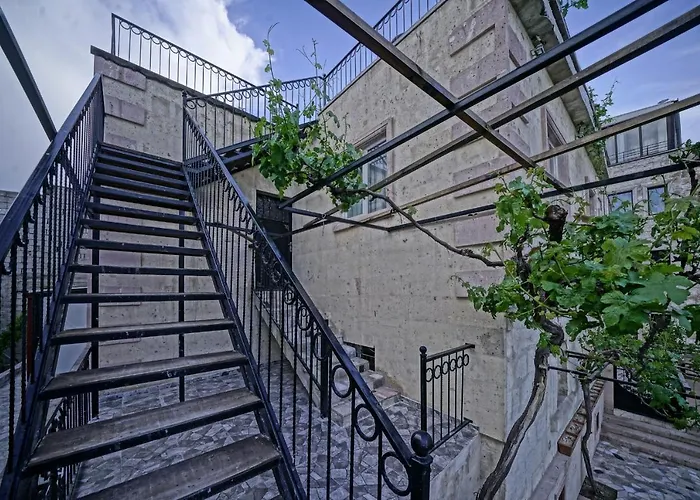 Hotel Epoch Stone House 2*