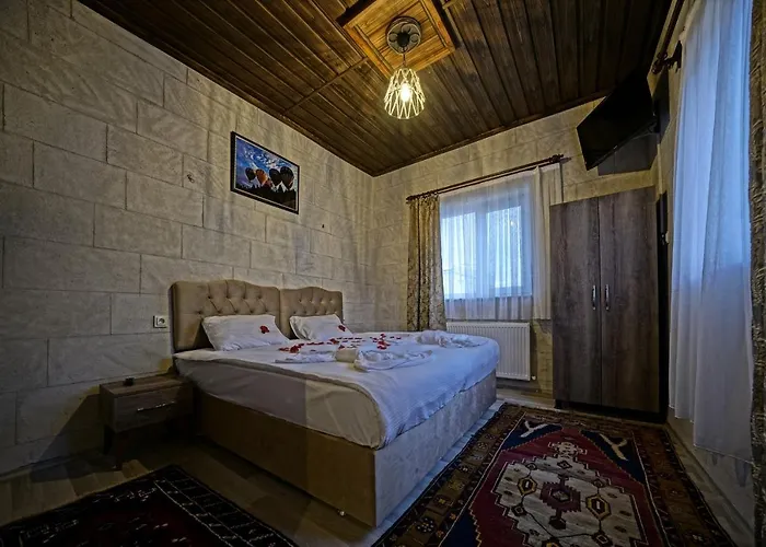 Epoch Stone House Отель 2*